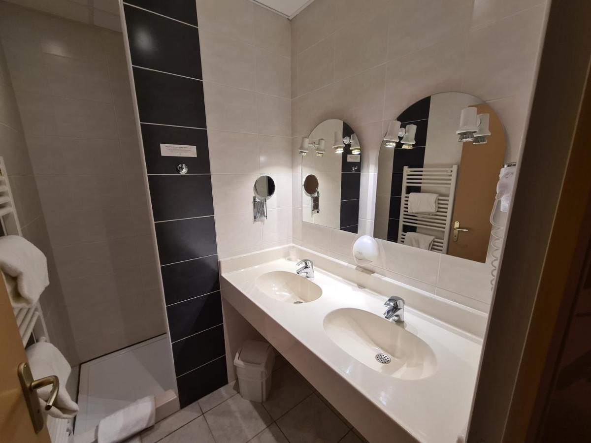 Hostellerie Du Cantal Мюра Екстер'єр фото